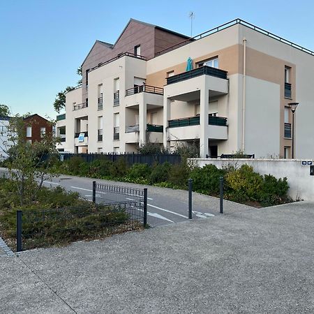 Appartement Rez De Chaussee Avec Parking Prive Ορλεάνη Εξωτερικό φωτογραφία