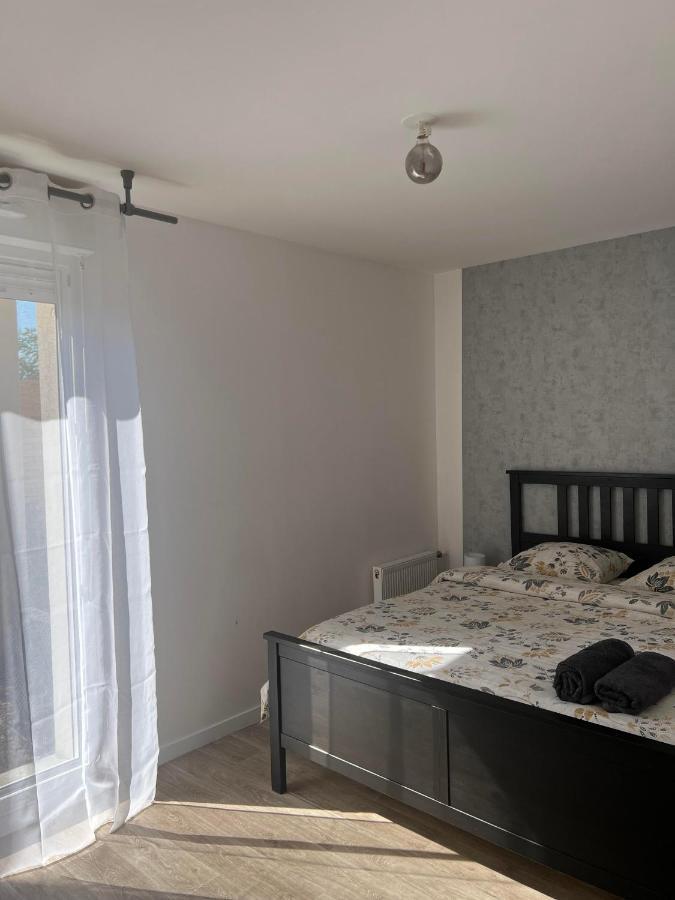 Appartement Rez De Chaussee Avec Parking Prive Ορλεάνη Εξωτερικό φωτογραφία