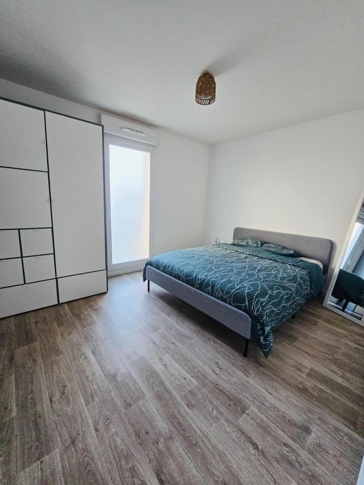 Appartement Rez De Chaussee Avec Parking Prive Ορλεάνη Εξωτερικό φωτογραφία